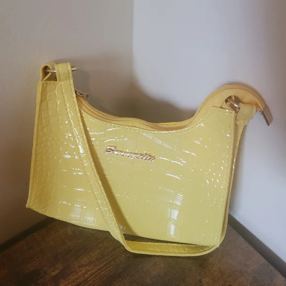 Handbag - Picture 3 of 4